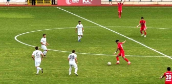 Düzcespor, Sarıyer'i 4-2 mağlup etti