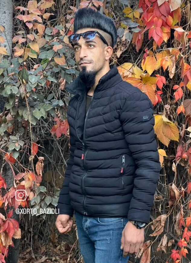 Yakışıklı güvenlik ve Xorto adıyla tanınan fenomenlerin hayran buluşmasında ortalık savaş alanına döndü Yakışıklı güvenlik ve Xorto adıyla tanınan fenomenlerin hayran buluşmasında ortalık savaş alanına döndü