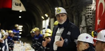 Çalışma Bakanı Vedat Işıkhan Maden İşçileriyle Buluştu