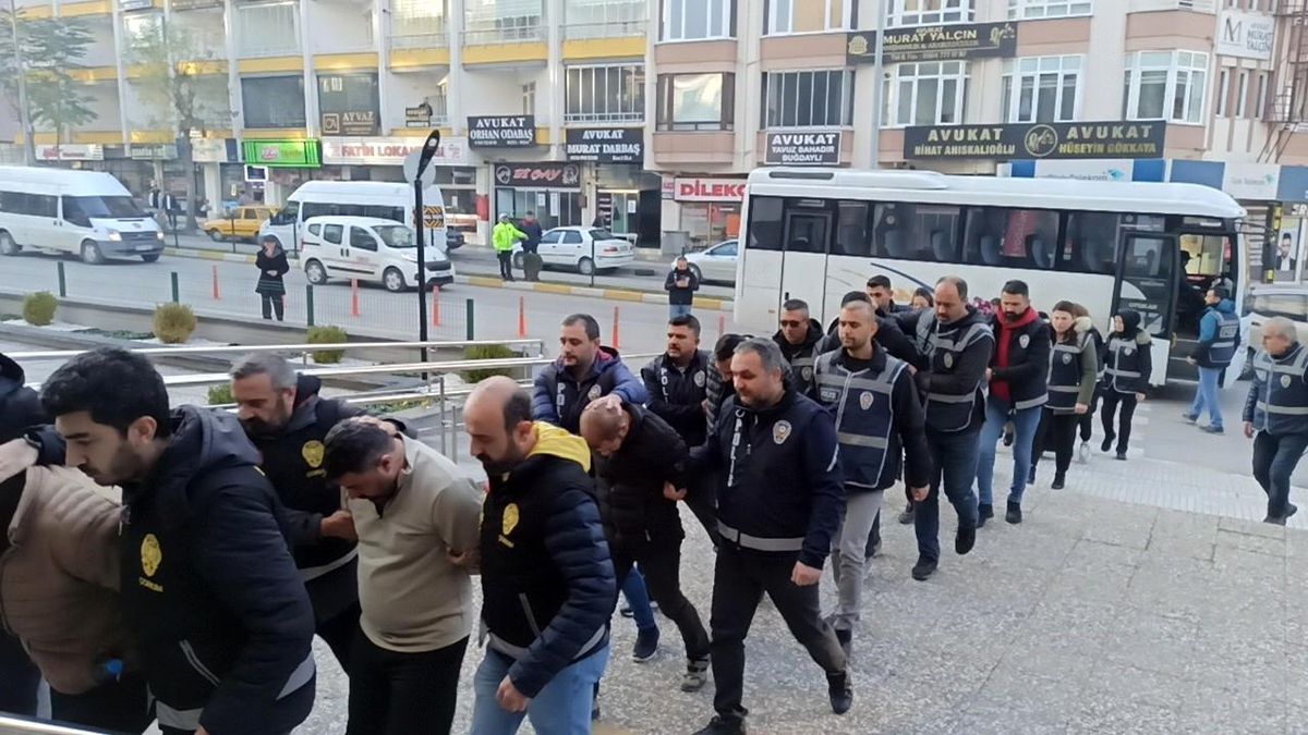 Çorum'da İnşaat Malzemesi Hırsızlığı Operasyonu: 9 Kişi Yakalandı