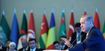 Cumhurbaşkanı Erdoğan: 'Batı'da yaşayan Müslümanlara yönelik saldırılar artıyor'