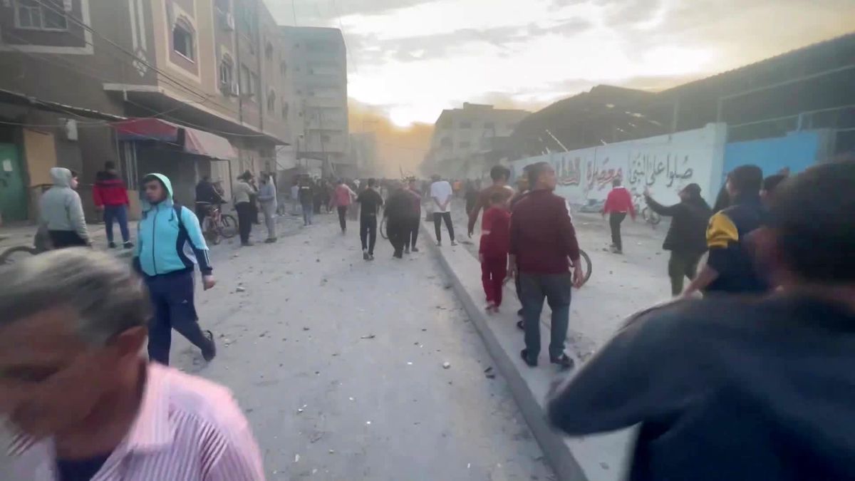 Gazze Şeridi'nde İsrail Hava Saldırıları: Onlarca Ölü ve Yaralı