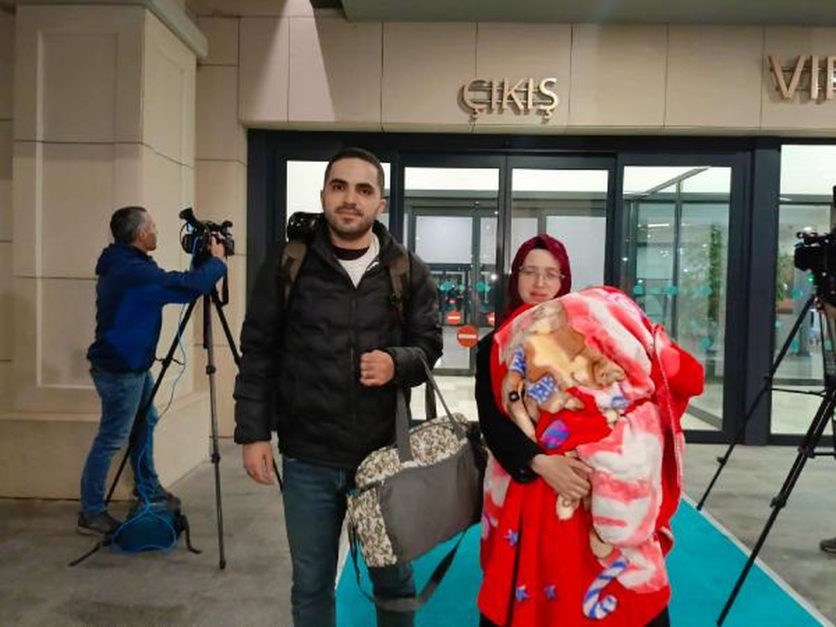 Gazze'den Mısır'a geçen Türk vatandaşları Türkiye'ye döndü