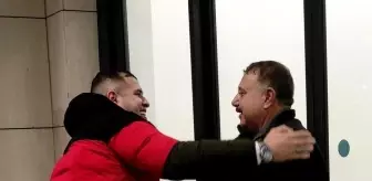 İsrail'in saldırıları nedeniyle Gazze'den tahliye edilen 142 Türk vatandaşı İstanbul'a getirildi