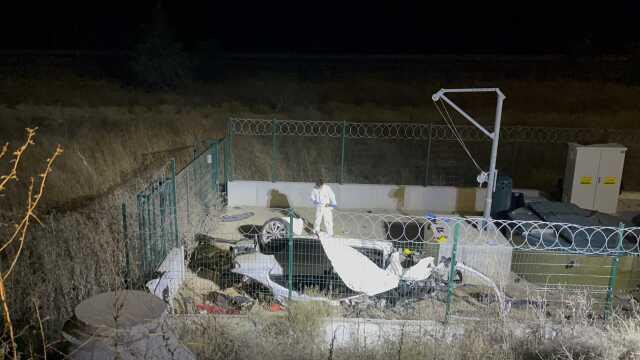 Kayıp olarak aranan 2 gencin trafik kazasında öldüğü ortaya çıktı Kayıp olarak aranan 2 gencin trafik kazasında öldüğü ortaya çıktı