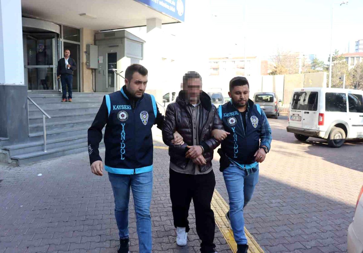 Kayseri'de Sahte Dekontlarla Dolandırıcılık Yapan Şahıs Yakalandı