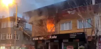 Akşehir'de çıkan yangında 3 kişi dumandan etkilendi