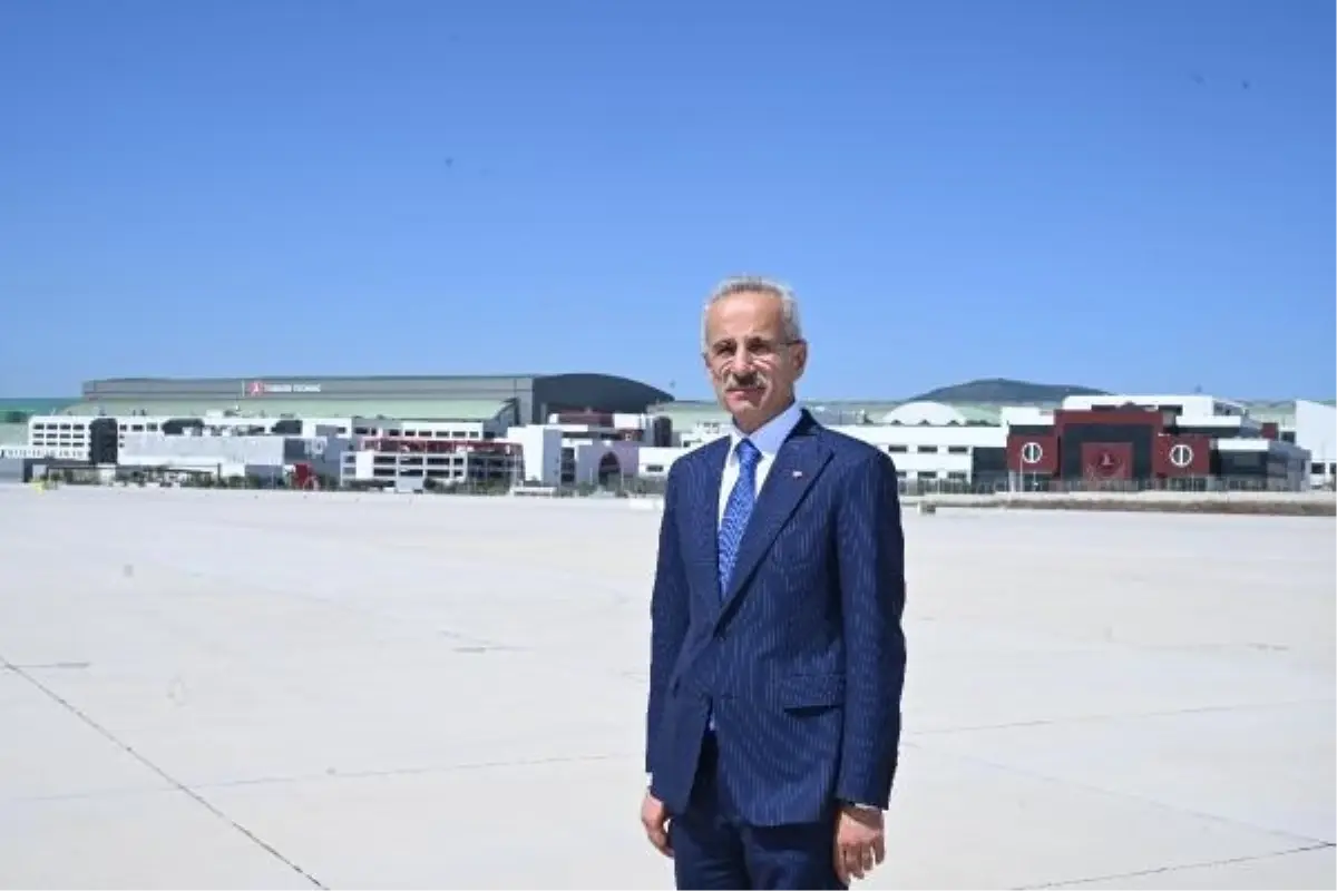 Ulaştırma Bakanı: 2035'te Her İki Araçtan Birisi Elektrikli Olacak