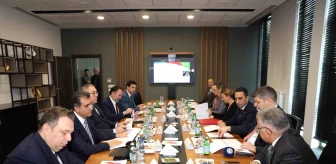 Kayseri Büyükşehir Belediye Başkanı Kayserigaz Yönetim Kurulu Toplantısı'na Katıldı