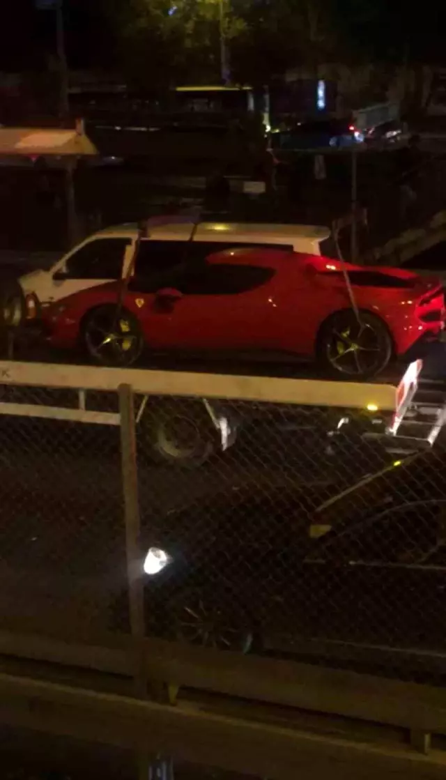 Dilan Polat ve Eşi Engin Polat'ın Lüks Araçları TMSF'ye Çekildi