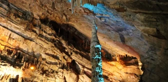 DOSYA HABER/TÜRKİYE'NİN MAĞARALARI - Yeni yangıç türü bulunan Gökgöl Mağarası, bilim dünyasına yeni keşiflerin kapılarını aralıyor