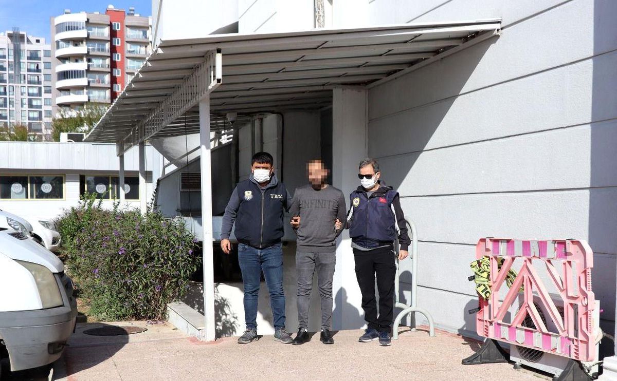 PKK/KCK Terör Örgütü Üyesi Mersin'de Yakalandı