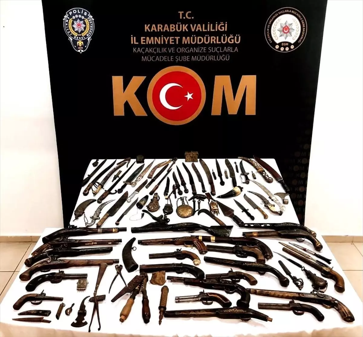 Karabük'te tarihi eser niteliğinde 123 obje ele geçirildi