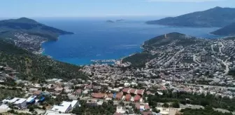 Kaş'ta 3 Bin 719 Kaçak Yapının Yıkımı İçin İhale İptal Edildi