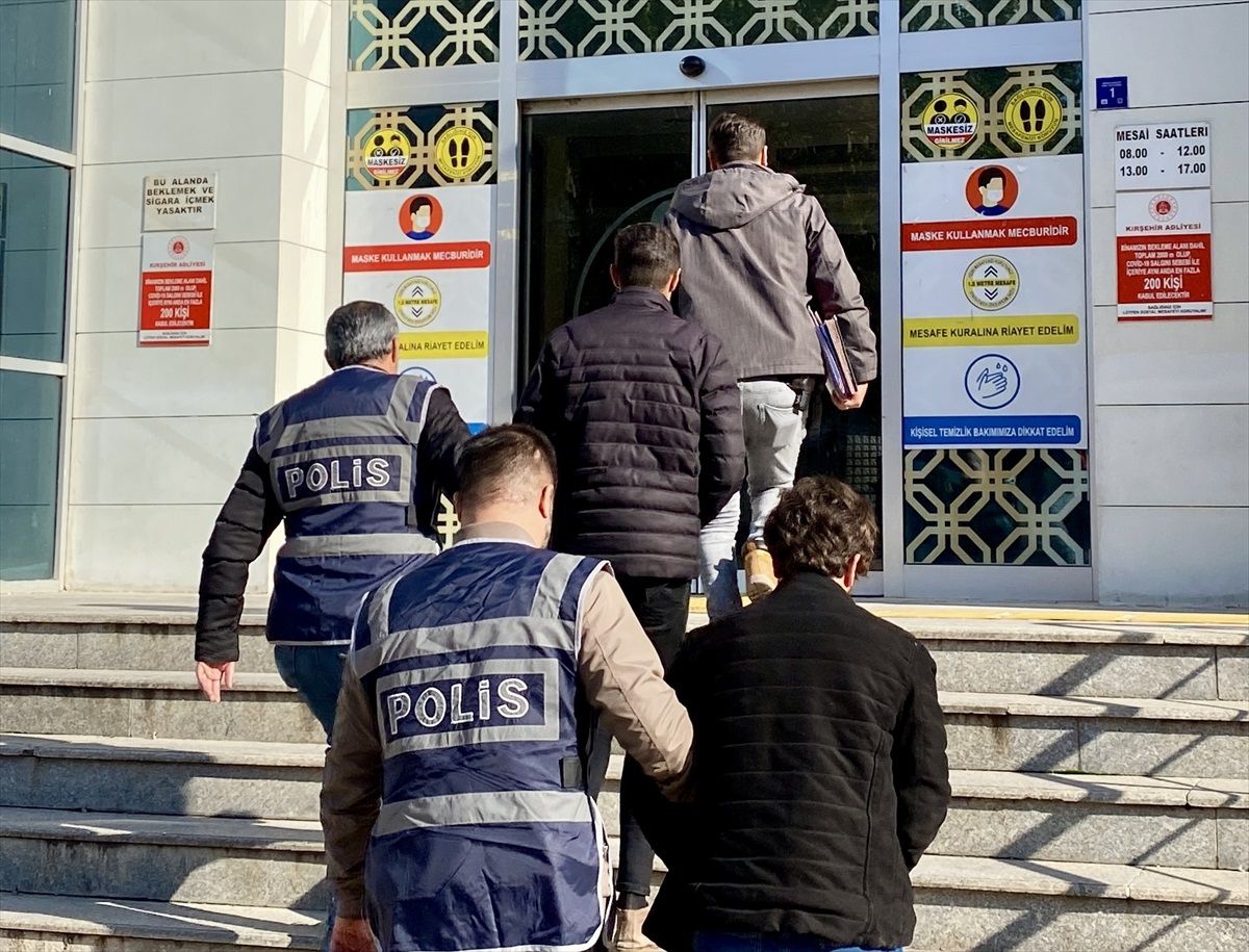 Kırşehir'de Kümes Hırsızlığı: 2 Zanlı Gözaltına Alındı