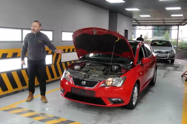 Otomobil dolandırıcılarının yeni yöntemi: Depremde hasar gören araçların şaselerini kullanıyorlar Otomobil dolandırıcılarının yeni yöntemi: Depremde hasar gören araçların şaselerini kullanıyorlar