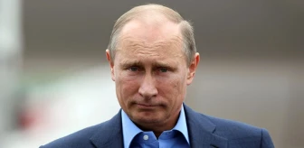 Putin, Moskova'ya yeni atanan büyükelçilerin kendisine 22 metreden fazla yaklaşmamasını istedi