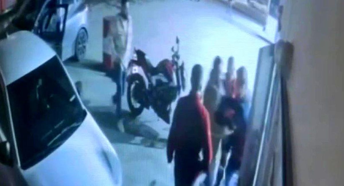 Sancaktepe'de pompacı gence öldüresiye 'taşıt tanıma' dayağı kamerada