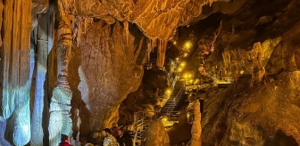 Tokat'taki Ballıca Mağarası Sağlık Turizmine Katkı Sunuyor