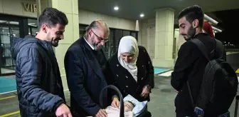 İsrail'in saldırıları nedeniyle Gazze'den tahliye edilen Türk vatandaşları İstanbul'a ulaştı