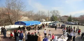 Halkapınar'da Filistin halkı yararına kermes düzenlendi