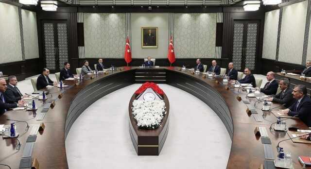 KABİNE TOPLANTISI'NDA ALINAN KARARLAR SON DAKİKA! Asgari ücret zammı belli oldu mu, ne kadar olacak?