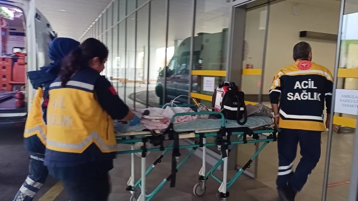 Küvette boğulma tehlikesi geçiren 10 aylık bebek tedaviye alındı