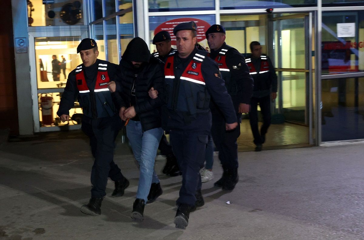 Sivas'ta 6 hükümlü yakalandı
