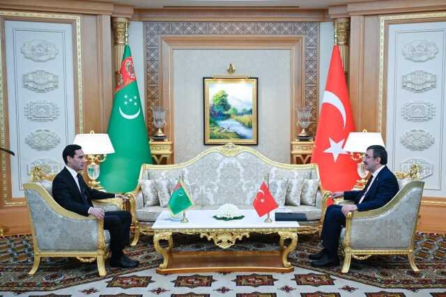 Türk müteahhitler, Türkmenistan'da bugüne kadar 51 milyar dolar değerinde proje üstlendi Türk müteahhitler, Türkmenistan'da bugüne kadar 51 milyar dolar değerinde proje üstlendi