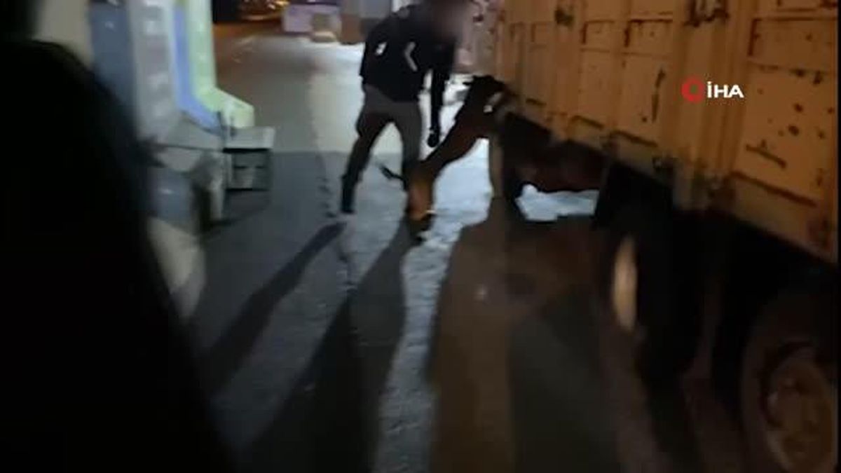 Elazığ'da 45 kilogram uyuşturucu ele geçirildi, 2 şüpheli yakalandı
