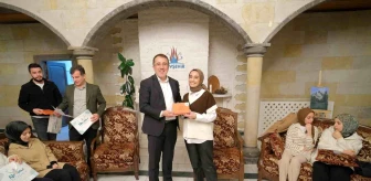 Nevşehir Belediye Başkanı Dr. Mehmet Savran Gönüllü Gençlerle Buluştu