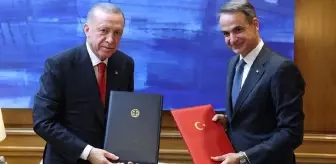 Cumhurbaşkanı Erdoğan ve Miçotakis imzaları attı! İşte Yunanistan'la yeni bir sayfa açacak bildirinin detayları