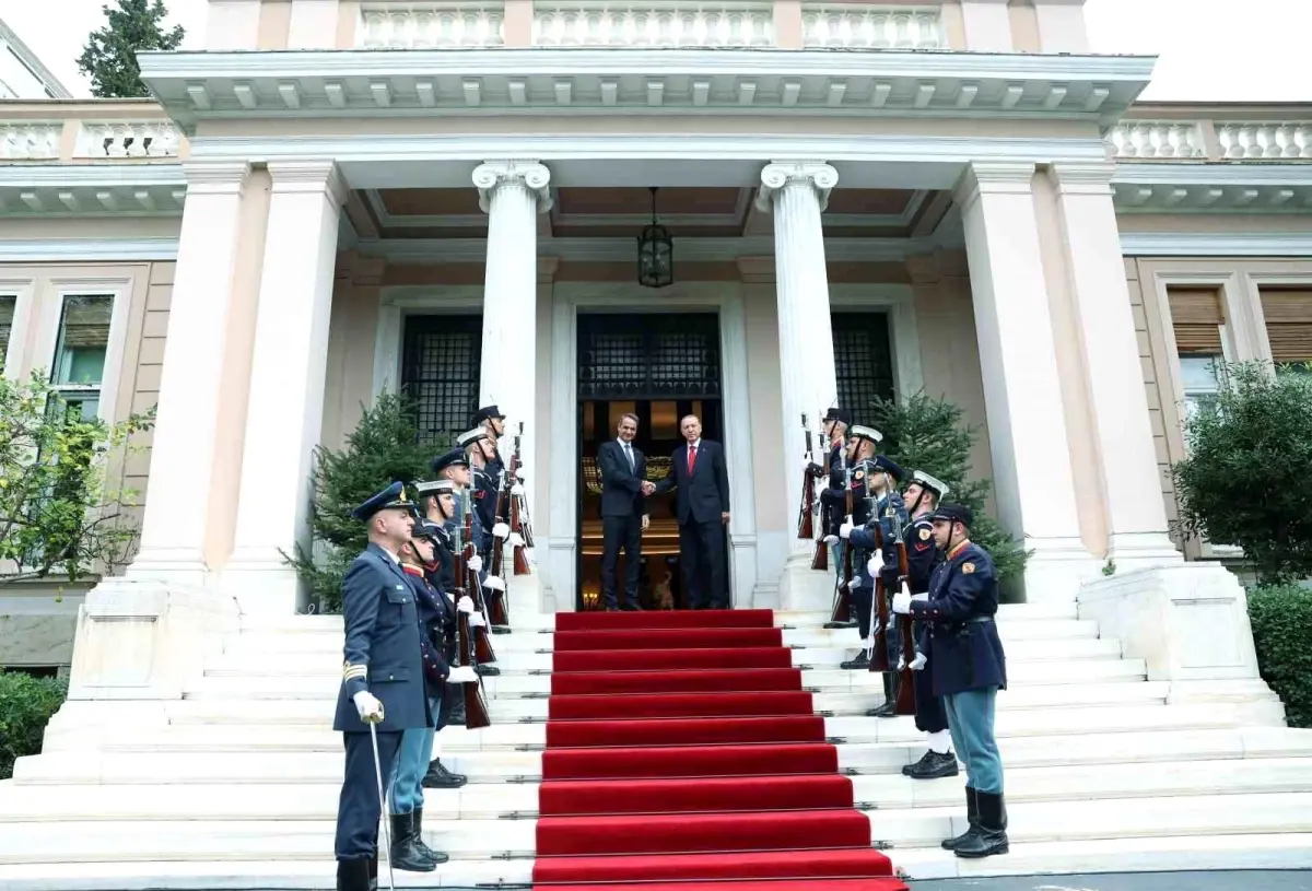 Cumhurbaşkanı Erdoğan, Yunanistan Başbakanı Miçotakis ile görüştü