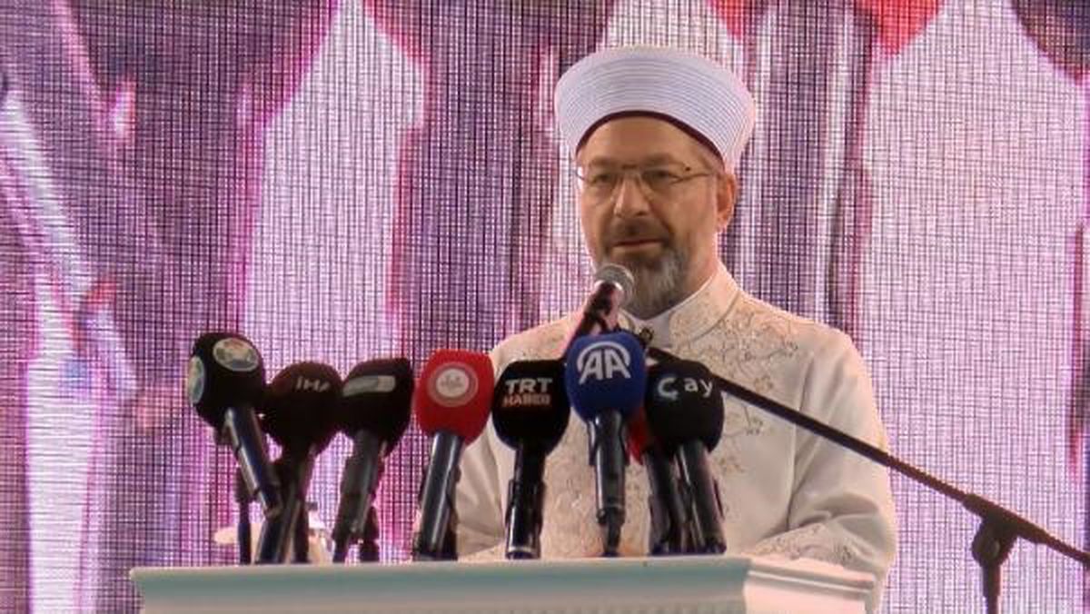 Diyanet İşleri Başkanı Ali Erbaş: Müslümanlar olarak zulüm karşısında olacağız