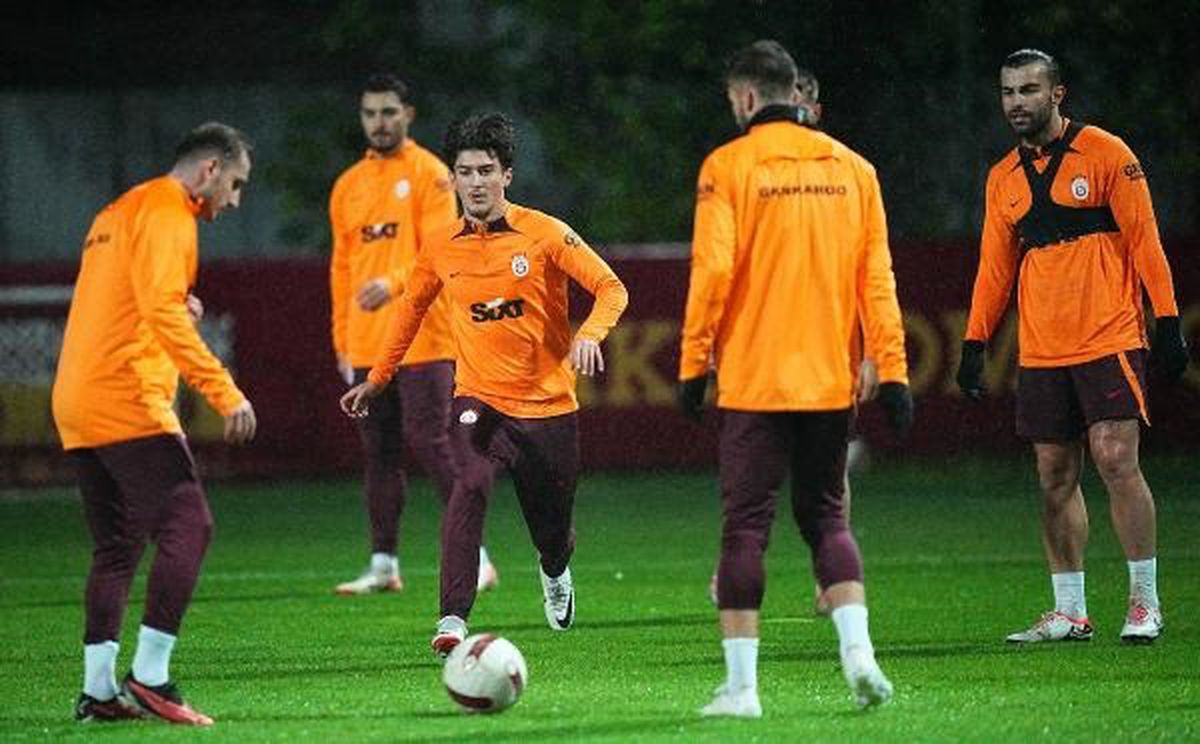 Galatasaray, Adana Demirspor maçı için hazırlıklarını tamamladı