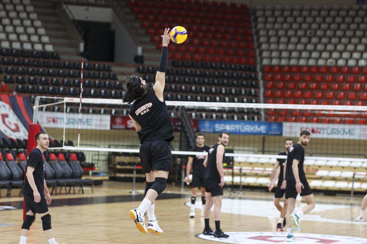 Gaziantep Gençlik Spor, Efeler Ligi'ne çıkmak istiyor