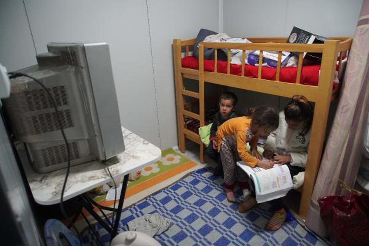 Edirne'de su baskını tehdidi altındaki gecekondular yıkıldı