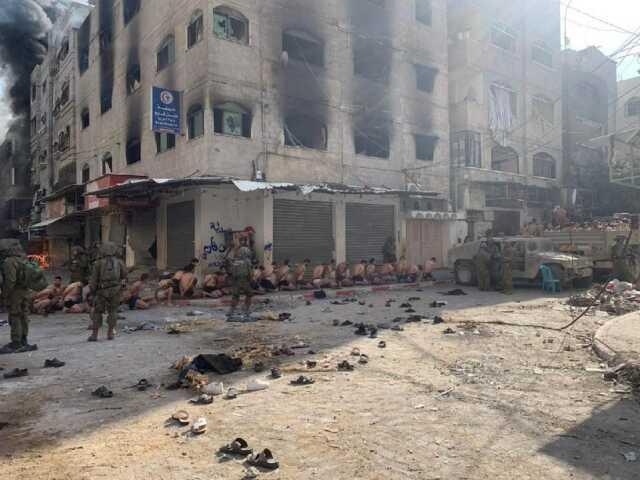 İsrail ordusu Gazze Şeridi'nde 700 Filistinliyi alıkoydu İsrail ordusu Gazze Şeridi'nde 700 Filistinliyi alıkoydu