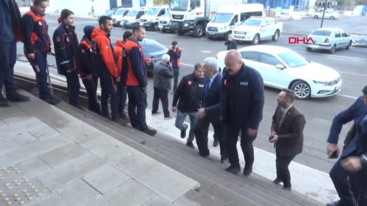 Azerbaycan Kahramanmaraş'a Yardım Gönderdi