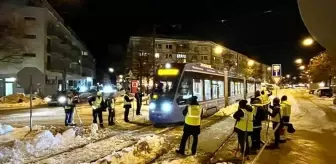 Almanya'da Kar Yağışı Nedeniyle Binlerce Valiz Teslim Edilemedi