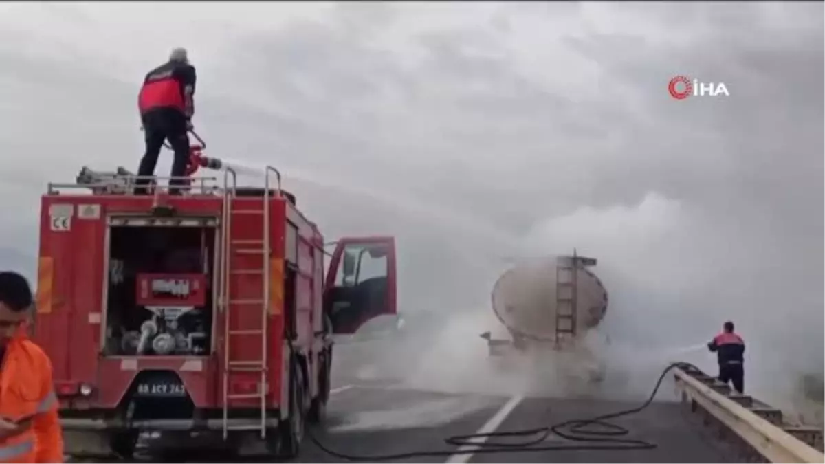 Osmaniye'de seyir halindeki tanker alev aldı