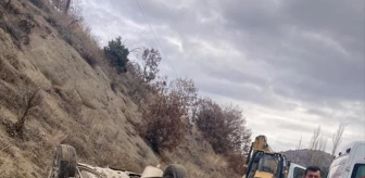 Amasya'da otomobil devrildi, 2 kişi yaralandı