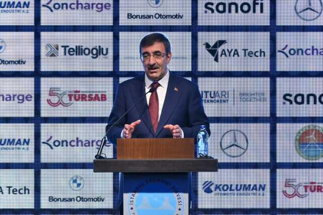 Dünya gündemine yön veren İstanbul Ekonomi Zirvesi 8 Aralık'ta Çırağan Sarayı'nda açılışını yaptı