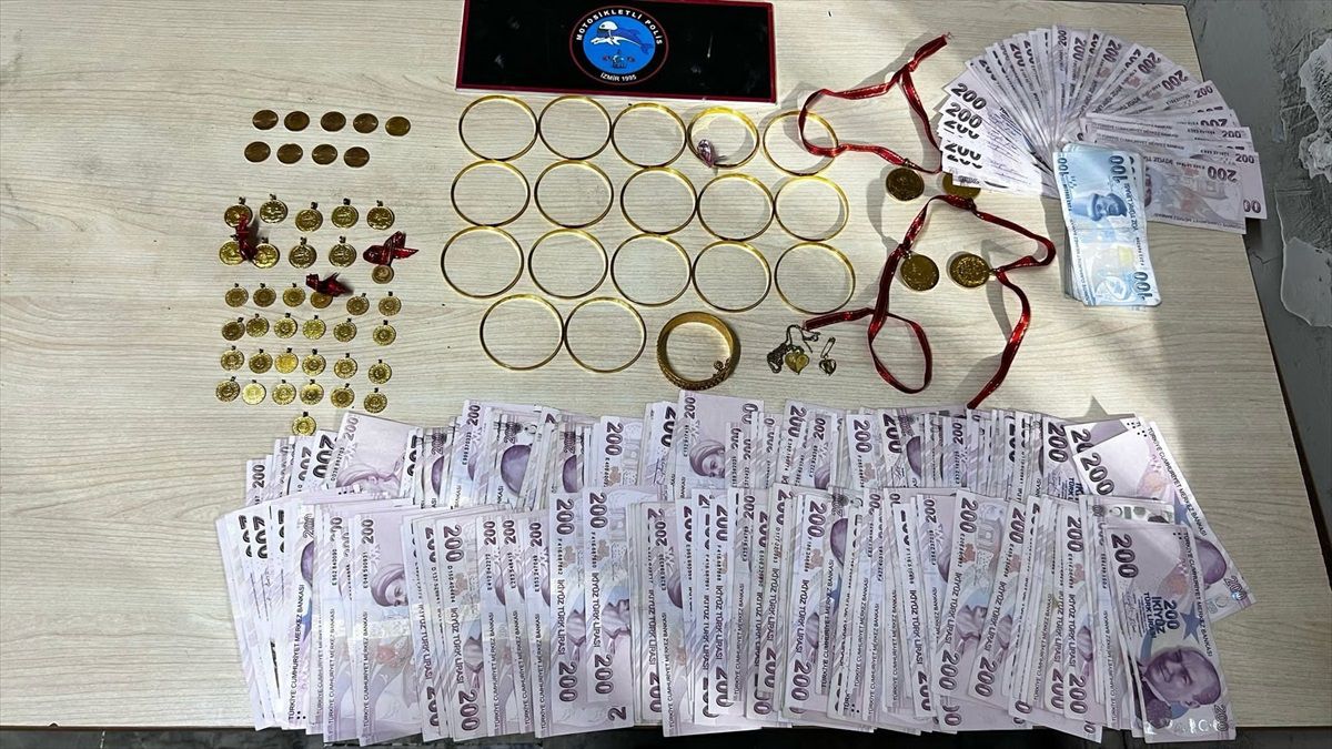 İzmir'de Terör Soruşturması Yalanıyla Dolandırıcılık