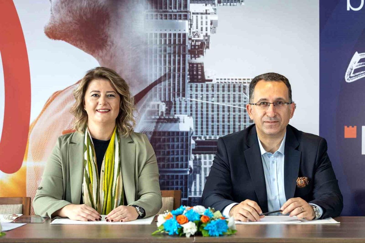 Kalekim 50'nci yılını kutladı
