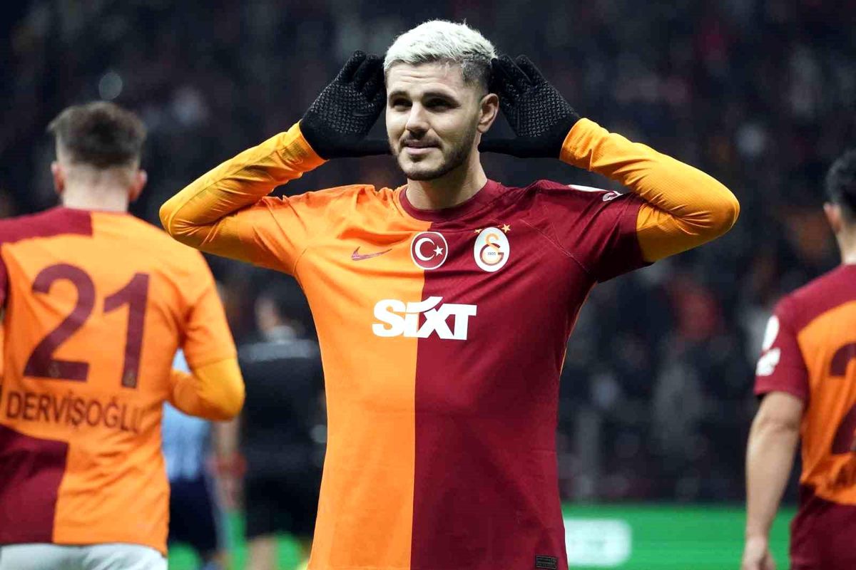 Mauro Icardi, Adana Demirspor maçında penaltıdan attığı golle bu sezonki 17. golünü kaydetti