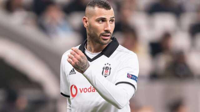 Quaresma, 'Beşiktaş'a dönmek ister misin?' sorusuna 1 saniye bile düşünmeden cevap verdi Quaresma, 'Beşiktaş'a dönmek ister misin?' sorusuna 1 saniye bile düşünmeden cevap verdi