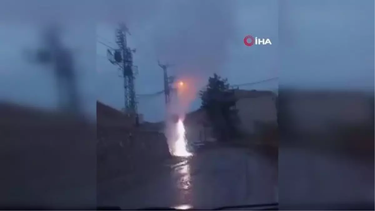 Şanlıurfa'da Akaryakıt İstasyonu Yakınındaki Trafoda Patlama