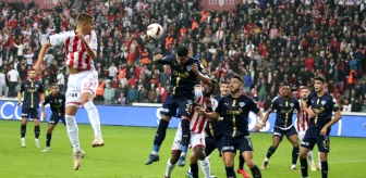 Samsunspor, Kasımpaşa'yı 4-2 mağlup etti