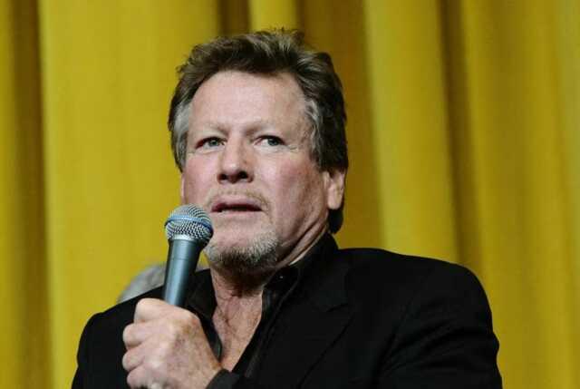 Ünlü aktör Ryan O'Neal hayatını kaybetti